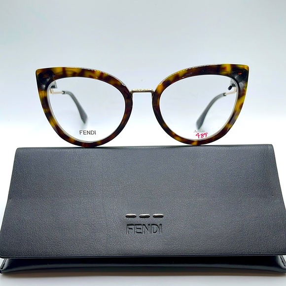 NWOT. Fendi cat eye tortoiseshell frames with gold and black arms. - Picture 1 of 6